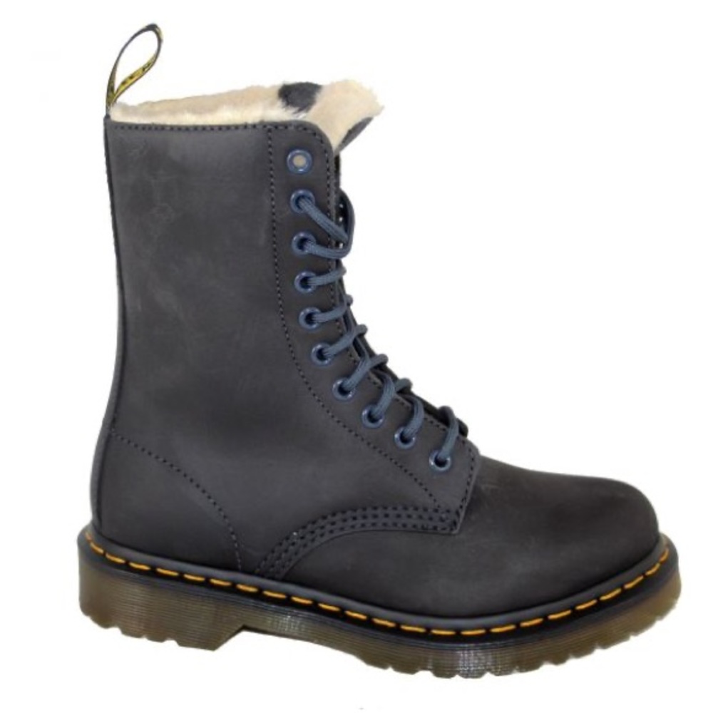 Dr. Martens 1490 Fur Lined
